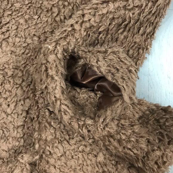 Design Lab Lord & Taylor Brown Teddy Faux Fur Vest - Picture 8 of 8